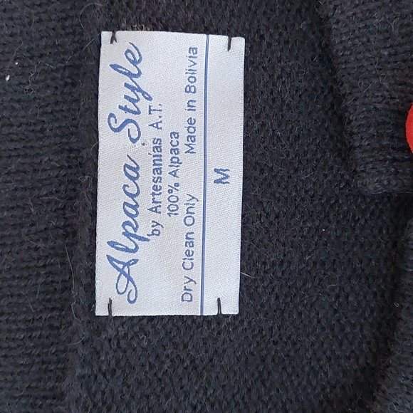 Alpaca Style Wool Cardigan Sweater Red & Black Size Med - Picture 3 of 5